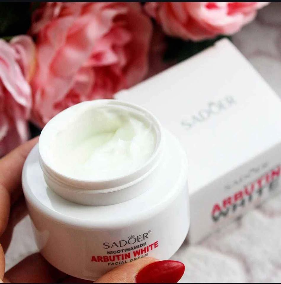 Arbutin Glow™ - Luce un rostro radiante y sin manchas